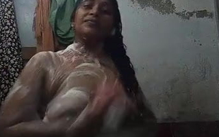 Coimbatore, hot teacher nude bathing, oozed (FIRSTONNET)