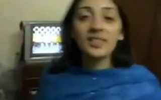 Desi girl, crooked chatting Hindi audio