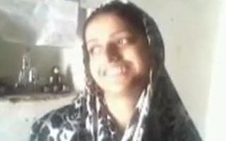 Desi Muslim women fucked by her pinch pennies