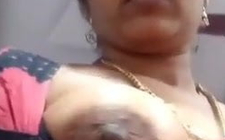 Aunty shows boobs on video call