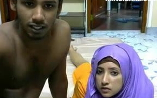 Pakistani muslim girl fucked with tweak cousin