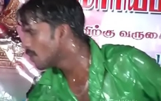 Tamil hot enrol dance- ra kkozhi rendu