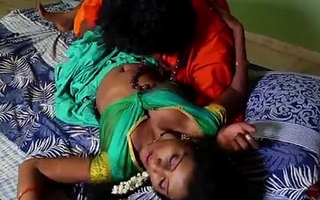 Indian Mallu  House Wife Romance With Fake Baba - Madhuram Movies -