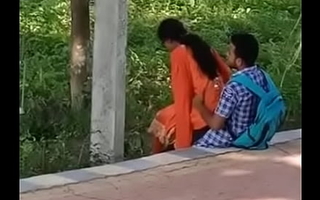 Indian girlfriend Loves in Garden openly