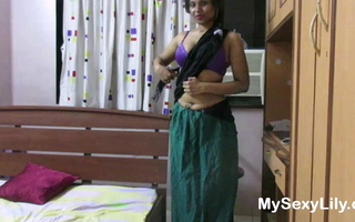 Sexy Masturbation By Amateur Pornstar From Tamil Nadu - Obese Ass Babe Horny Lily
