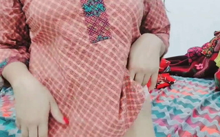 Pakistani Sexy Stepmom Roleplay On Cam More the matter of Cucumber More Ass And Pussy – Clear Hindi Audio