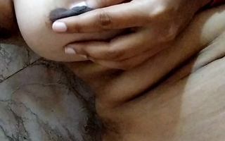 Hot aunty bathing coupled with fingering in all directions anal indian desi aunty