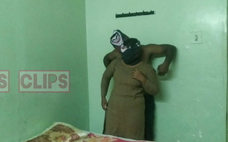 Tamil College Girl dealings with boyfriend in class room