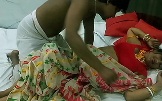 Indian comely hot Mummy Bhabhi unabridged gonzo sex ! New Hindi web sex
