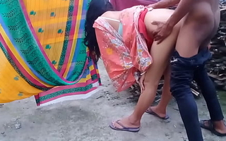 Desi indian Bhabi Sex Fro outdoor (Official video By Localsex31)