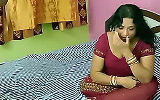 Indian Hot xxx bhabhi having sex with snug rod boy! She is not happy!