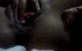 indian se masturba y termina mojada