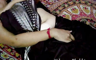 Big Ass Horny Bhabhi Fingering Say no to Obese Desi Pussy - Full Indian