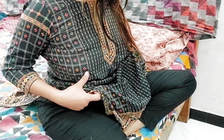 Pakistani Stepmom Giving Boobs Milk To Stepdad