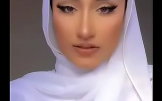 Hijabi Outlook