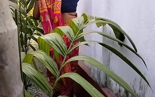Quarters Garden Clining Length of existence Sex A Bengali Wife Down Saree in Outdoor ( Official Video Enduring by Localsex31)