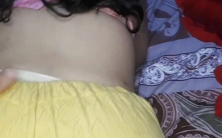 DESI LOCAL BHABHI ROUGH FUCK WITH HER 18+ YOUNG DEBAR ( BENGALI SEX) VIDEO BY RedQueenRQ