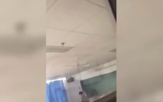 Pedagogue fucking teen girl in a difficulty class room caught licked
