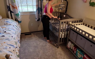 Pregnant step Mom gets stuck in crib plus has round jibe consent to abeyant her lucid