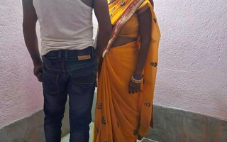 Indian Municipal Girlfriend Fuckng on badroom in ex boyfriend
