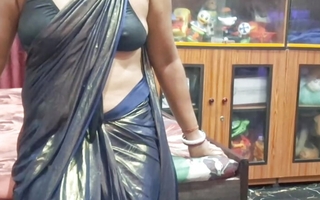 Indian  maid fucking with houseowner son with appearing audio