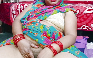 Mother-in-law had sex with the brush son-in-law when she wasn't at home indian desi mother in act ki chudai