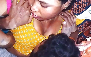 Ham Apne Piyari si Patni Ke Shath Majese Sex Kiya