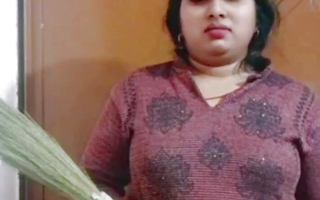 Desi Indian maid seduced when there was no wife at home Indian desi sex film over