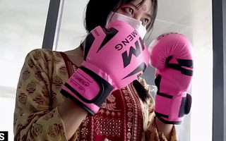 Desi UFC Fighter Girl Punch Likes a Trull