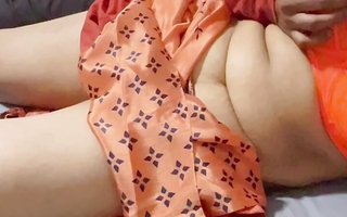 Chunky Boobs Indian Step Sister - Saree Sex - Navel Kiss, Boobs and Nipple Play