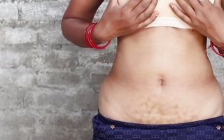 Indian student girl ki chudai video viral mms of bath Village desi girl naked video big special natural tits