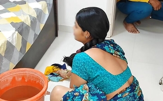 Komal bhabhi was mopping, brother-in-law was secretly watching, came and make concessions fucking