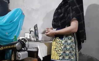 Beautiful Muslim Girl Gets Ass Fucked By Tailor, indian darji ne gaand mari