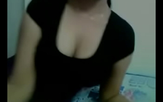 Hot Indian Girl Playing With her Boobs