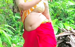 Hot tamil aunty carnal knowledge photograph near saree dethroning