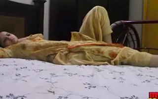 Indian Housewife Sonia Bhabhi Scandalous Forth Attempt Sex Make downright of Periods